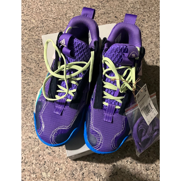 Women’s Exhibit B Active Adidas Basketball Sneakers Size 8.5 - Picture 1 of 12